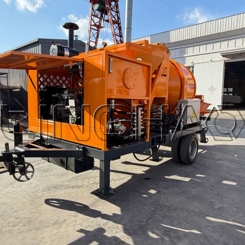 Close-up of JBT40 mixer pump with 100m piping and diesel engine—showcasing build quality and complete configuration